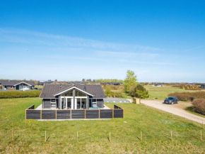 6 person holiday home in Tarm
